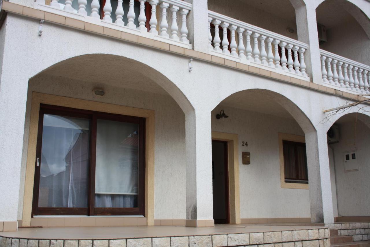 Apartment Kati Crikvenica Exterior foto